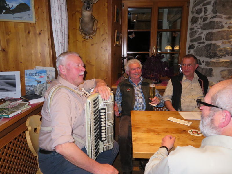 Gesellige Runde des Jgerstammtischs Bernau im Schwarzwald